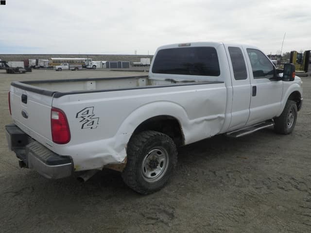 Image of Ford F-250 equipment image 4