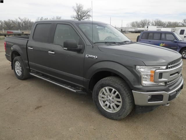 Image of Ford F-150 equipment image 2