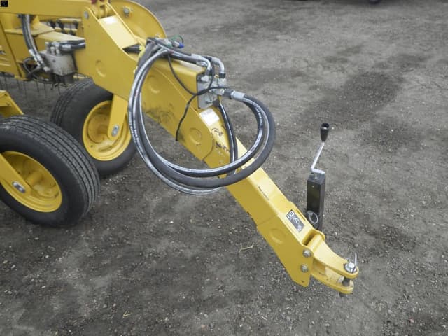 Image of Vermeer R2300 equipment image 4