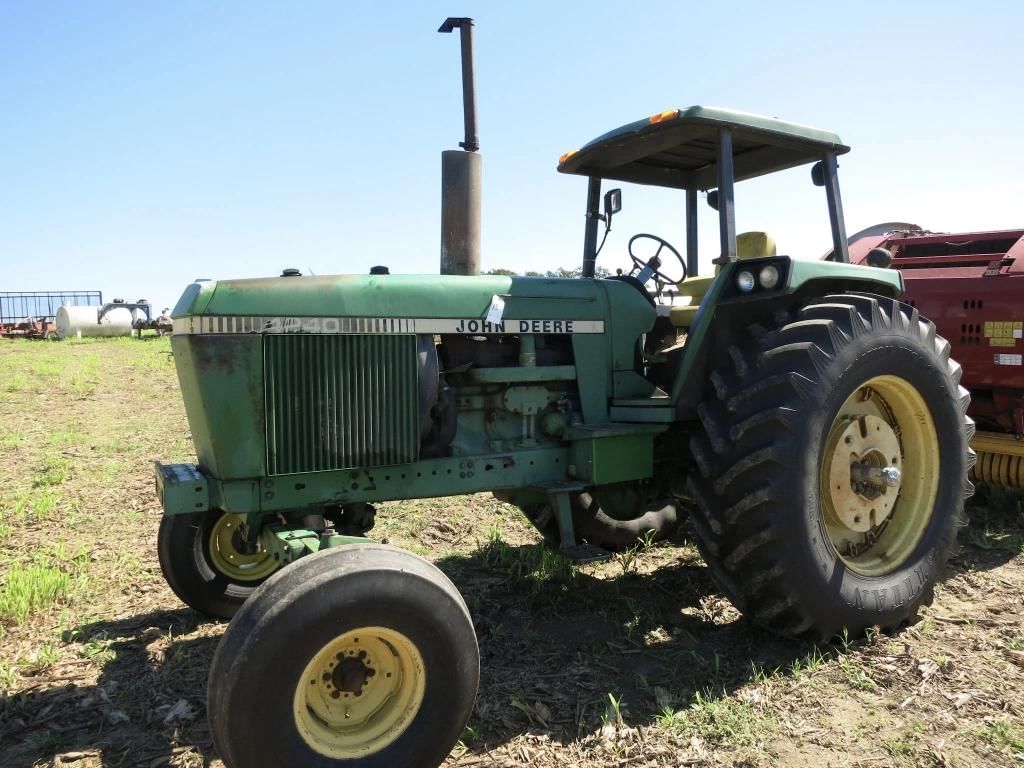 Main image John Deere 4240