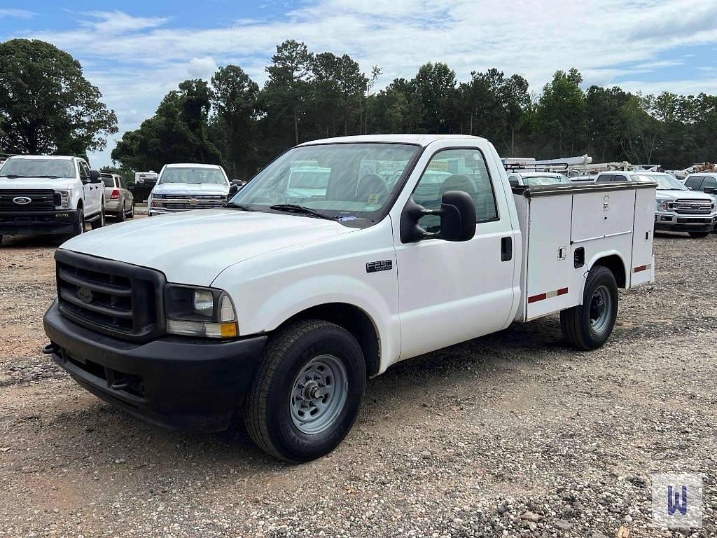 Image of Ford F-250 Primary image