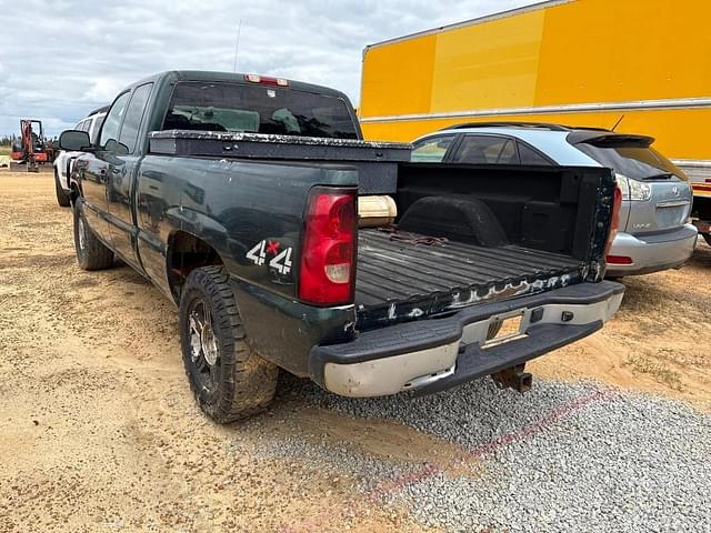 Image of Chevrolet 1500 equipment image 2