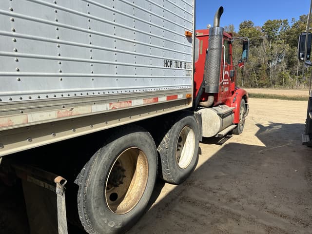 Image of International 9200i equipment image 2