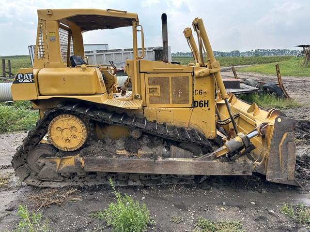Image of Caterpillar D6H equipment image 4