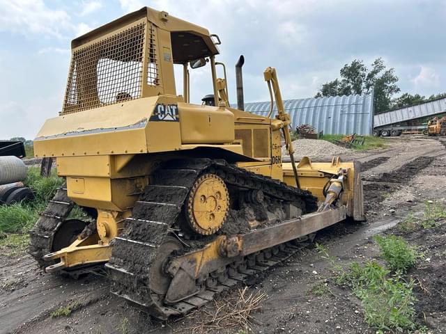 Image of Caterpillar D6H equipment image 3