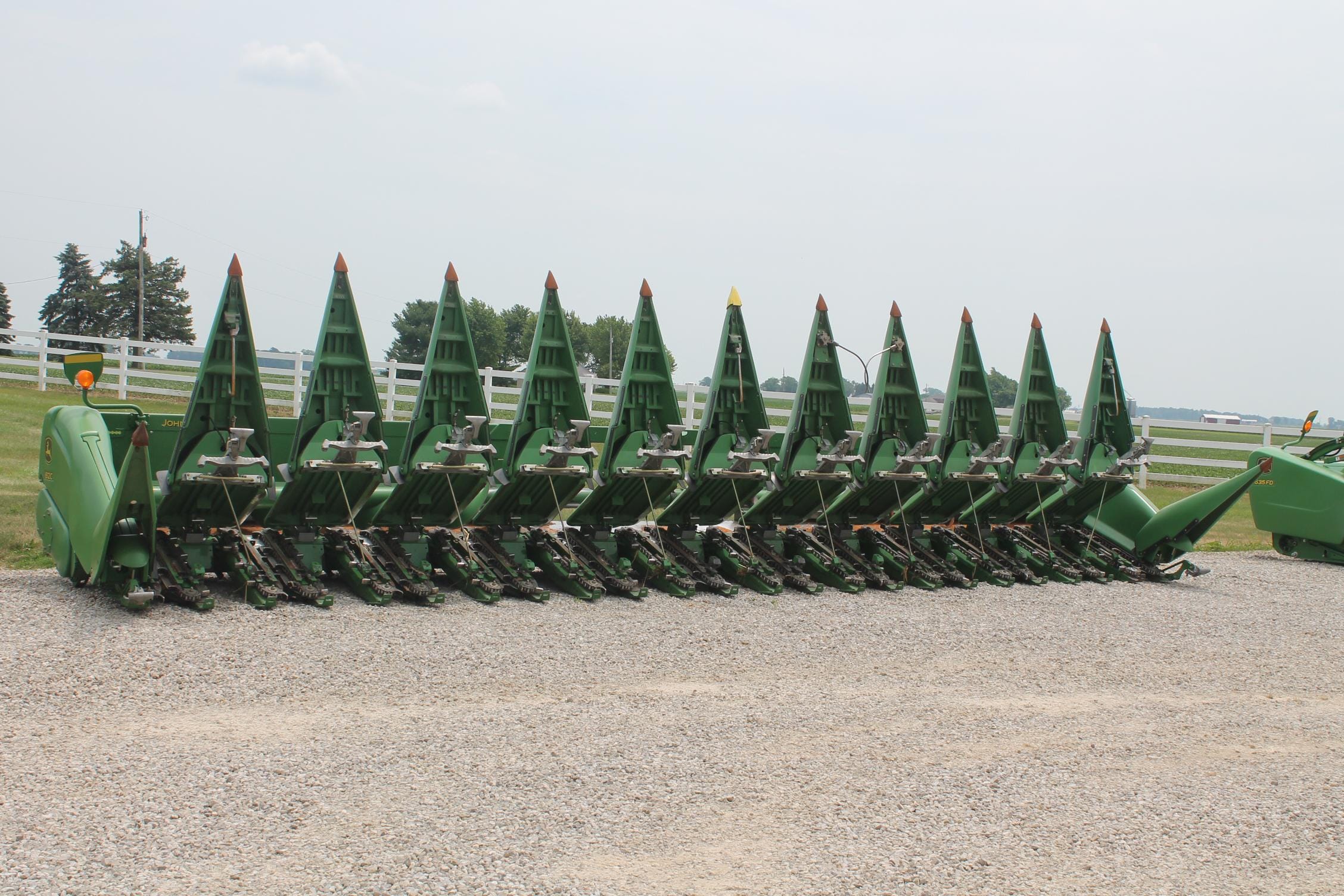 Main image John Deere 612C