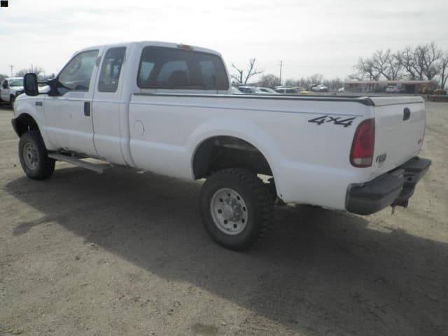 Image of Ford F-250 equipment image 4