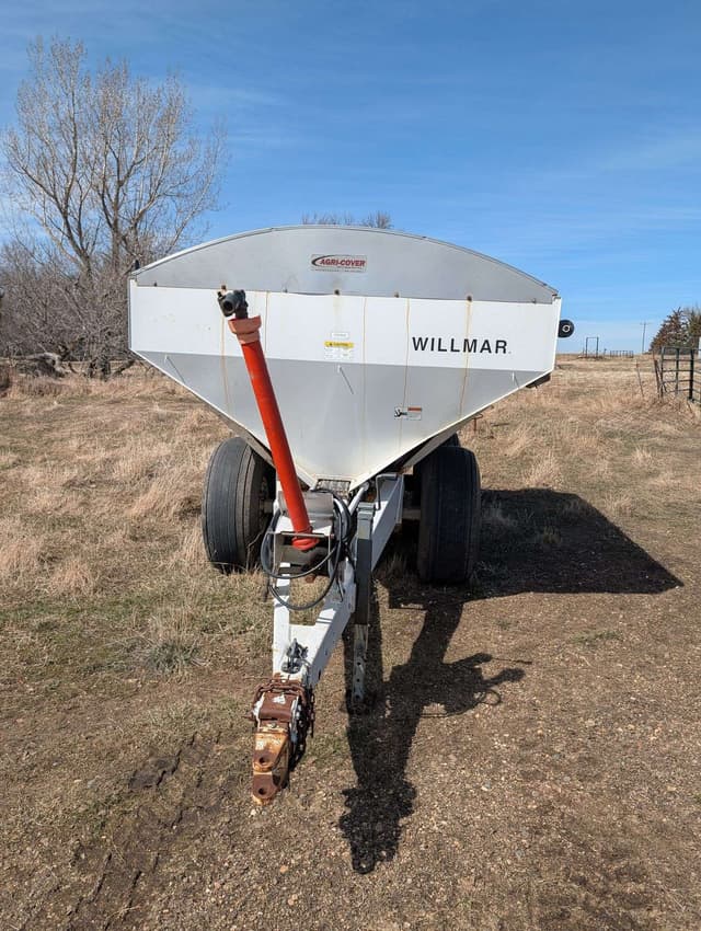 Image of Willmar 600 equipment image 3