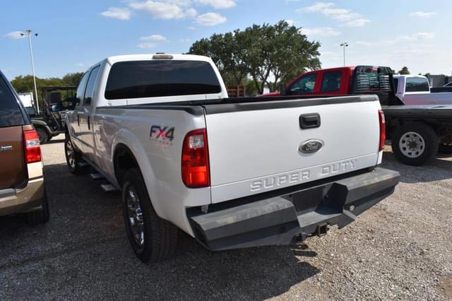 Image of Ford F-250 equipment image 3