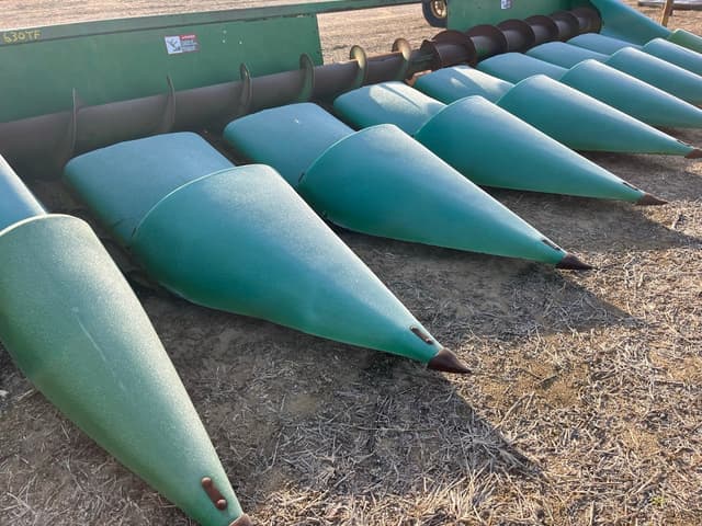 Image of John Deere 894 equipment image 2