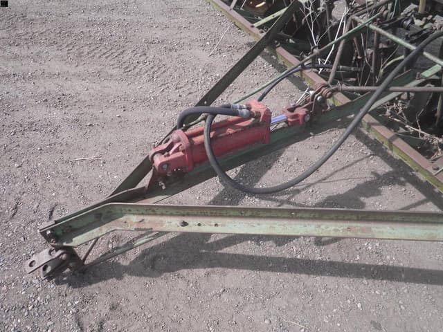 Image of John Deere Van Brunt equipment image 4