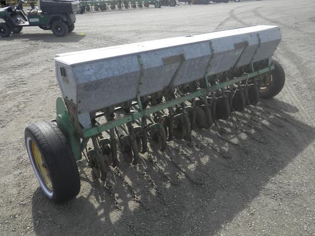 Image of John Deere Van Brunt equipment image 2