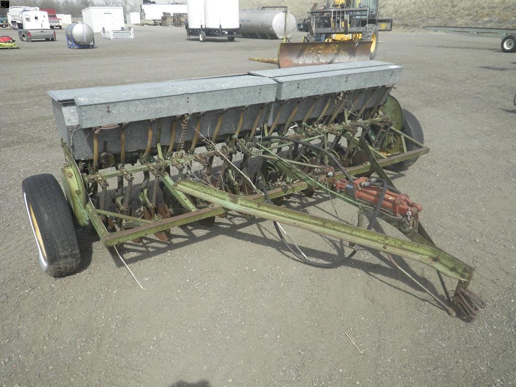 John Deere Van Brunt Equipment Image0