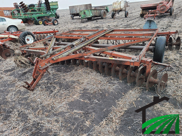 Main image International Harvester 370