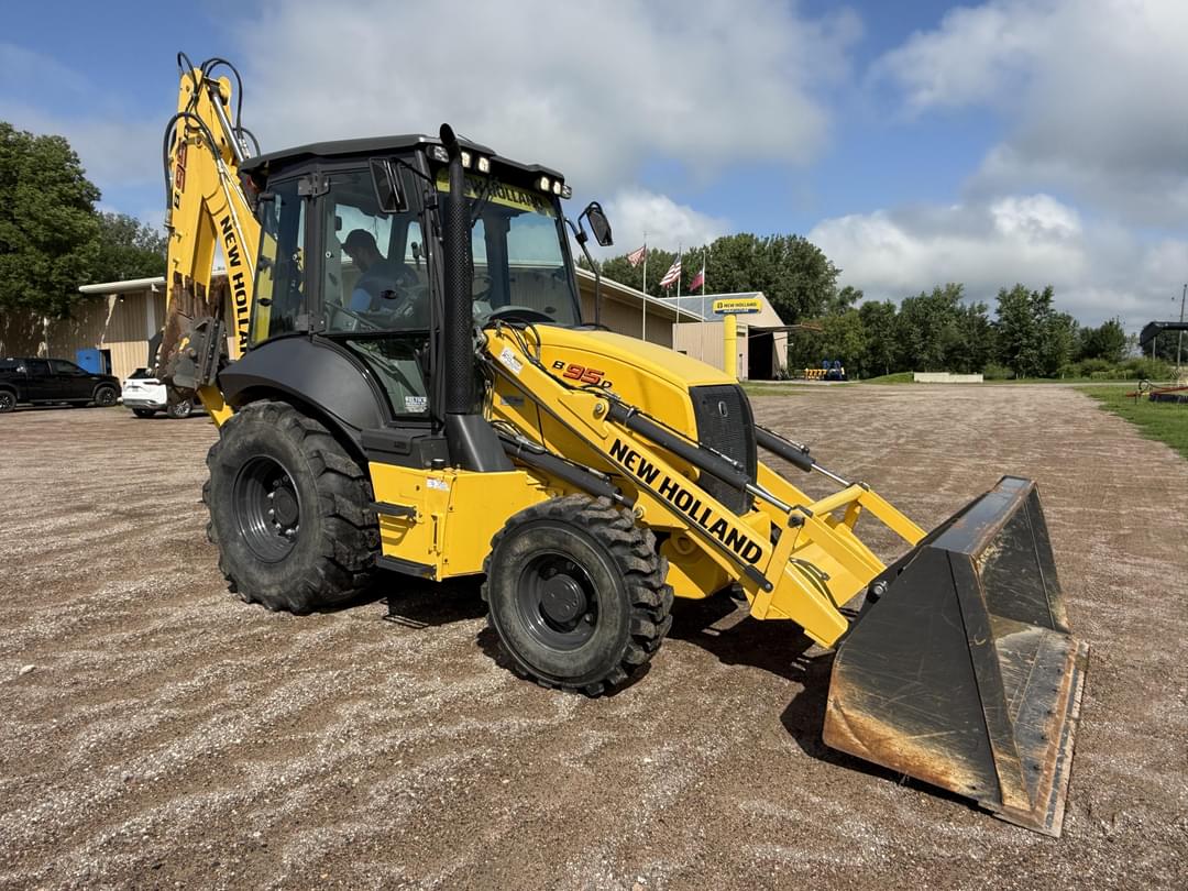 Image of New Holland B95D Primary image