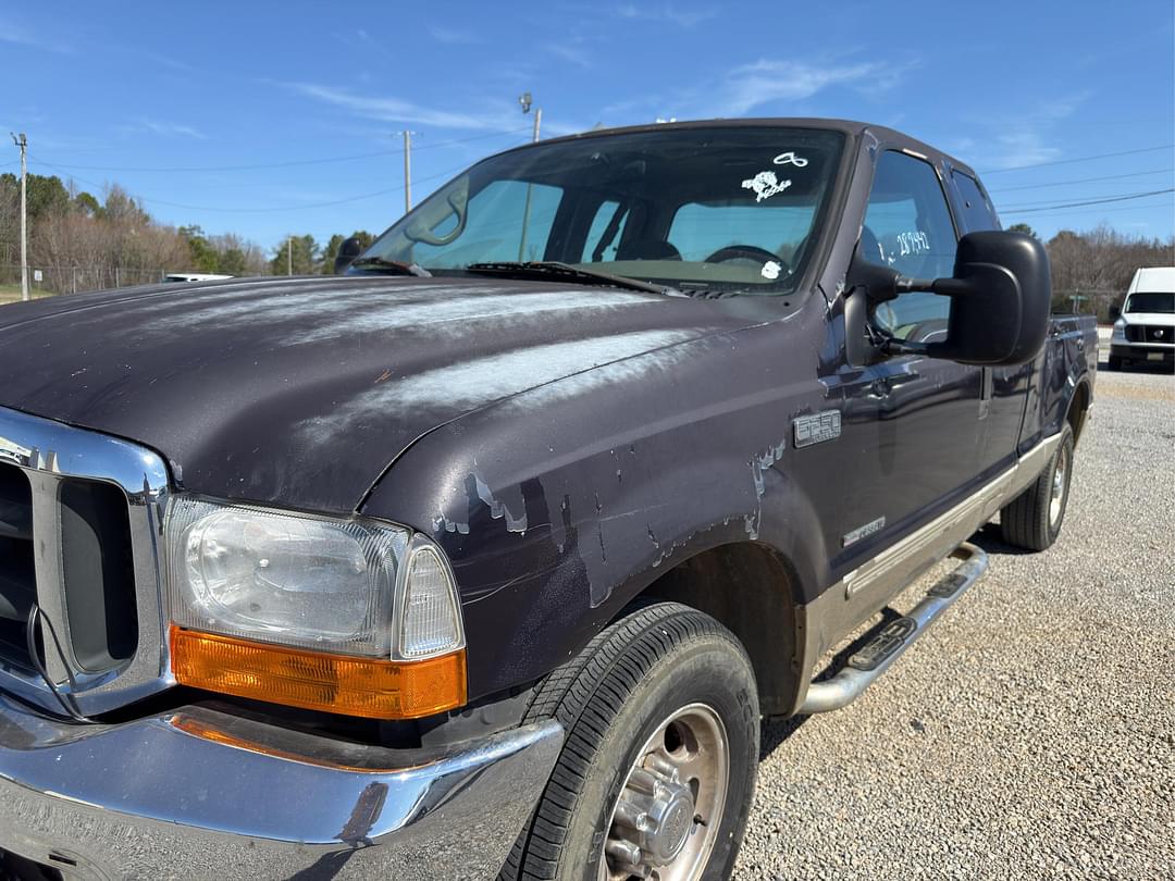 Image of Ford F-250 Primary image