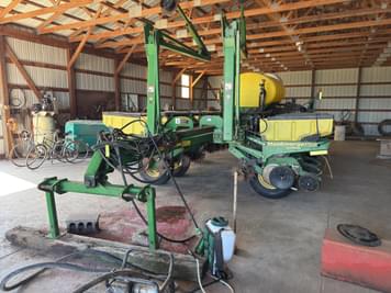 Main image John Deere 1770