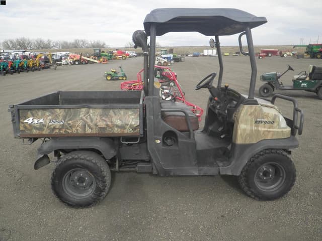 Image of Kubota RTV900 equipment image 3