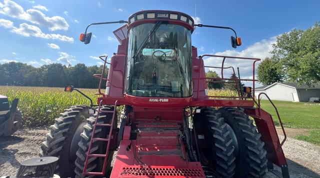Image of Case IH 2166 equipment image 2