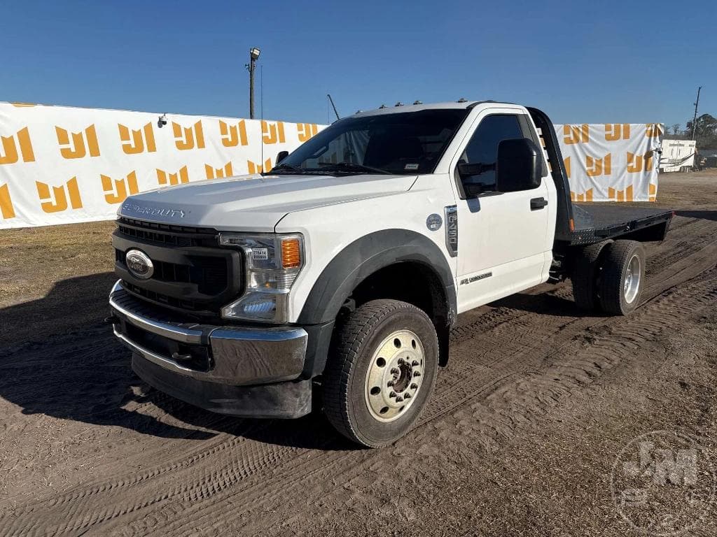 Image of Ford F-450 Primary image