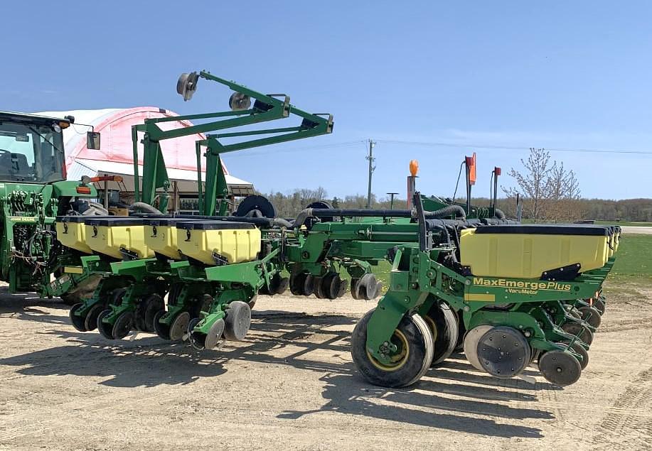 Main image John Deere 1780 1