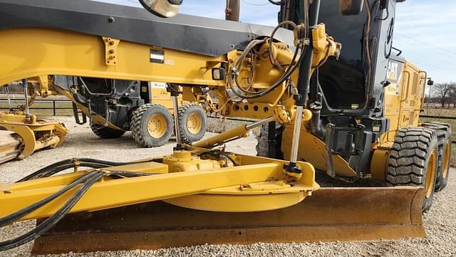 Image of Caterpillar 140M2 equipment image 3