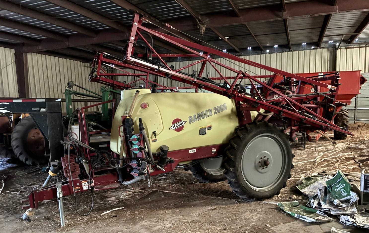 Hardi Ranger 2000 Equipment Image0