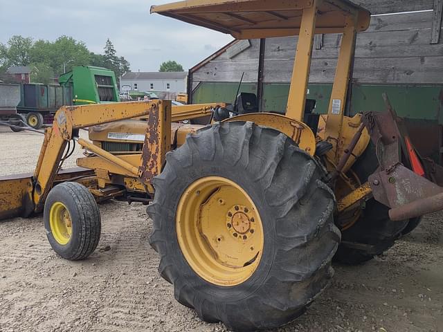 Image of John Deere 301 equipment image 2