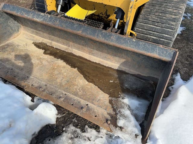 Image of Caterpillar 277D equipment image 2