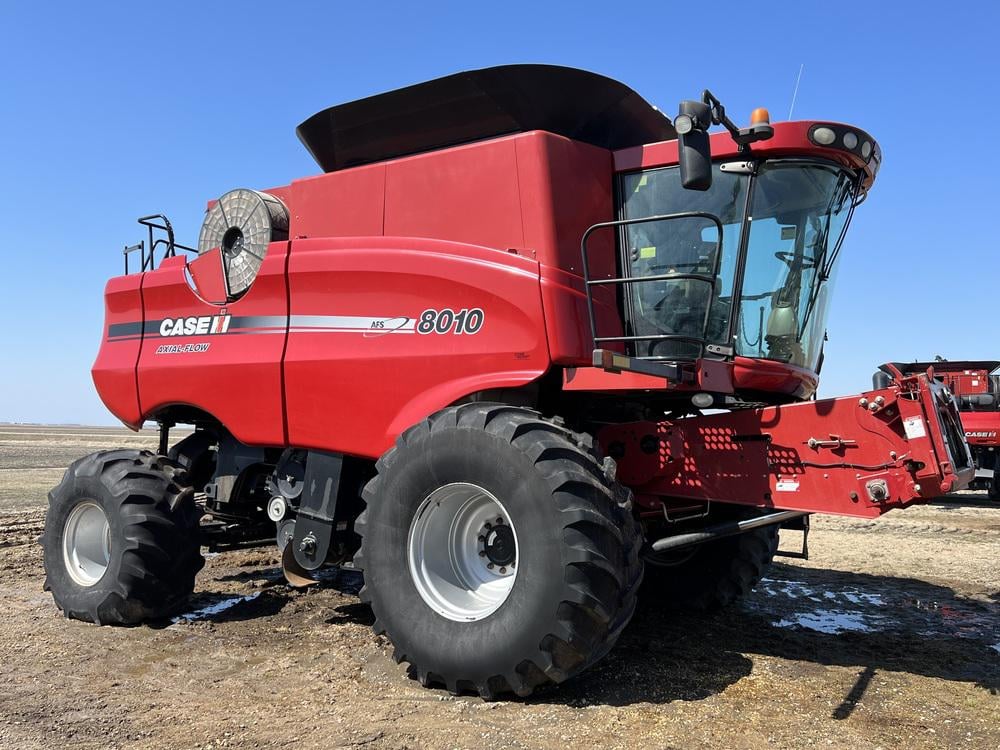 SOLD - 2008 Case IH 8010 Lot No. 1001 Combines with 3,435 Hrs | Tractor ...
