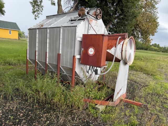 Image of Farm Fans AB120A equipment image 2