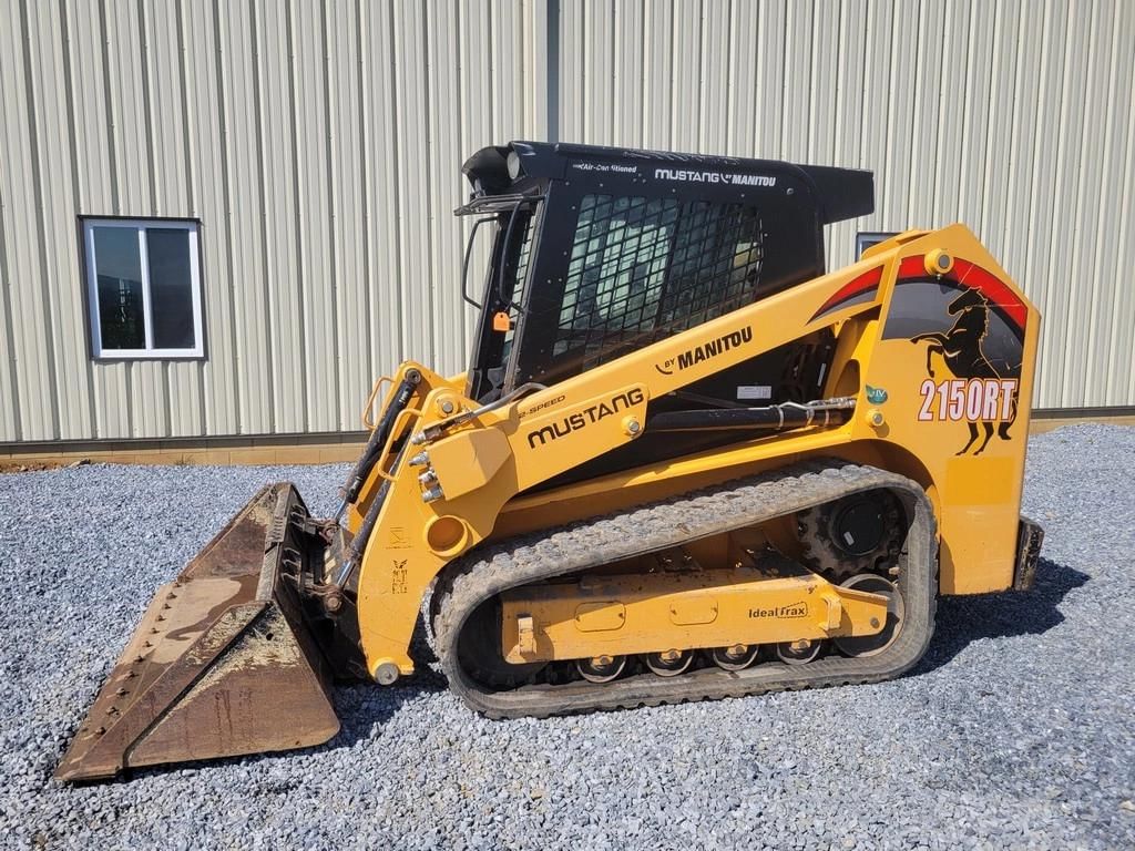 2021 Mustang 2150RT Equipment Image0