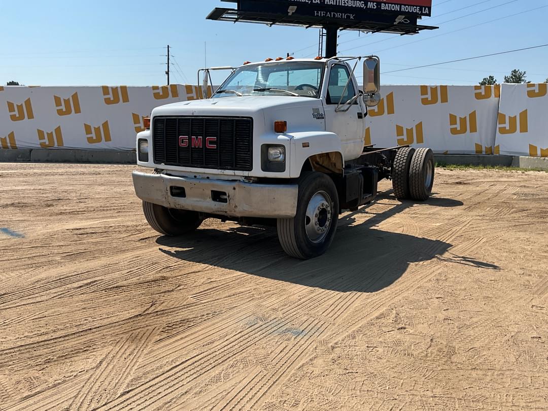 Image of GMC C7500 Primary image