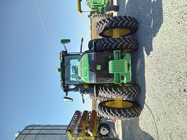 Image of John Deere 8R 370 equipment image 1