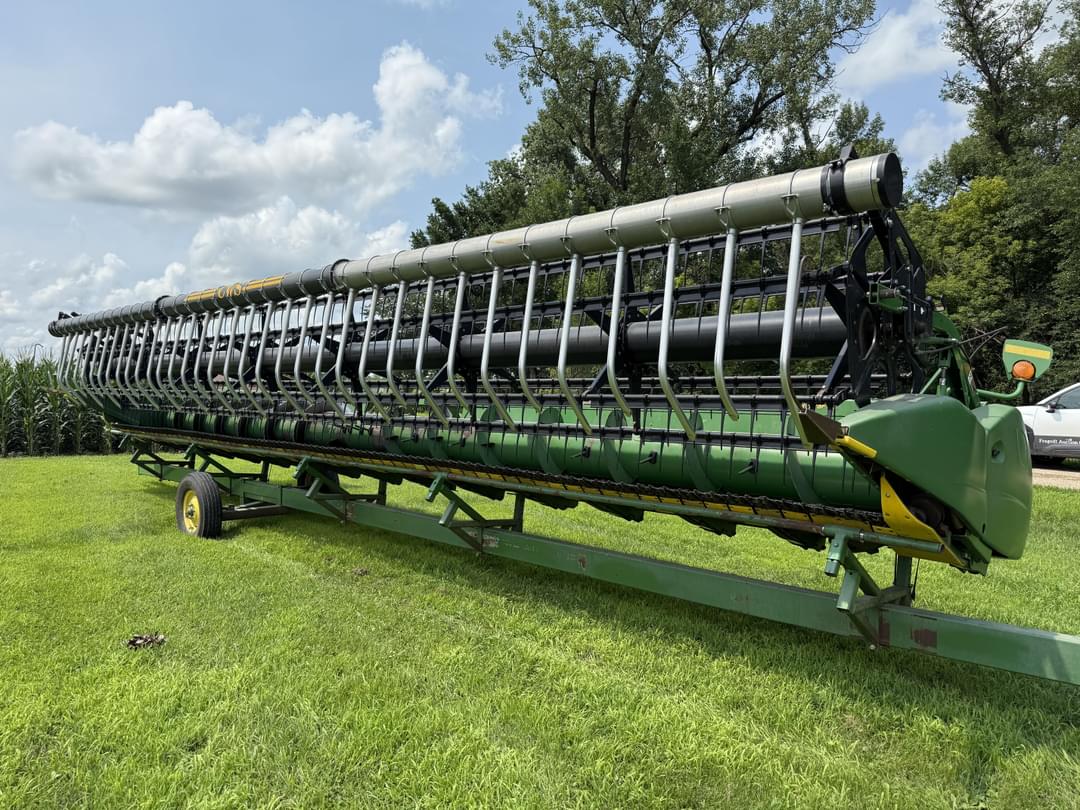 Image of John Deere 635F Primary image