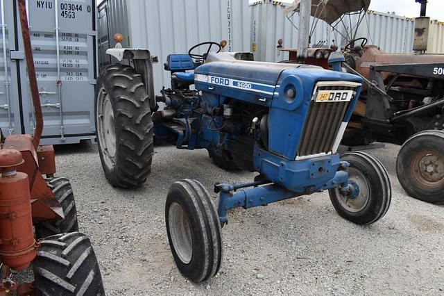 Image of Ford 5600 equipment image 1