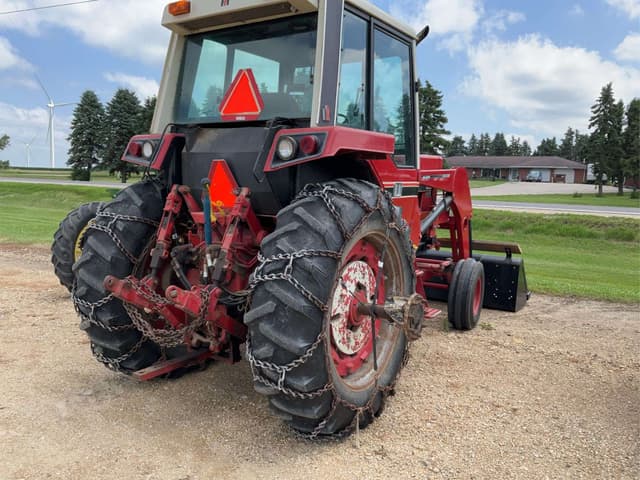 Image of International Harvester 886 equipment image 2