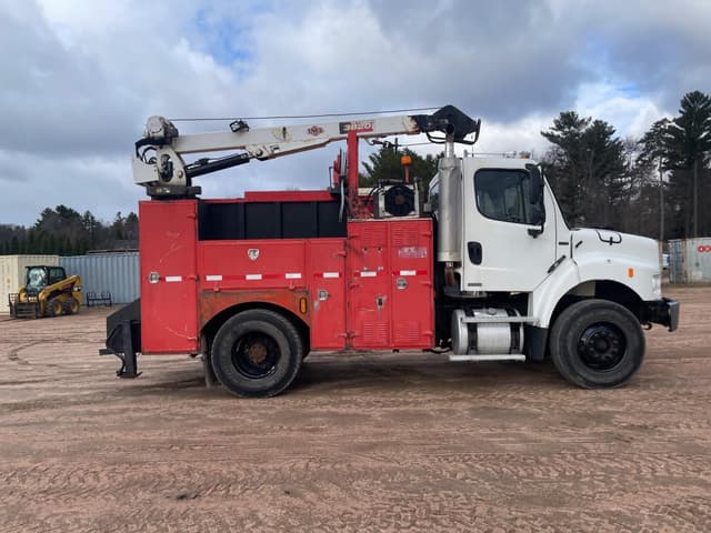 Image of Freightliner Business Class M2 equipment image 4