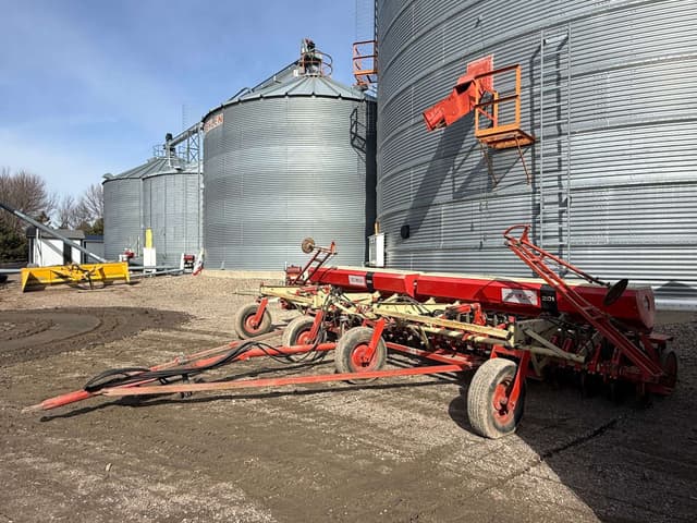 Image of Melroe 201 equipment image 4