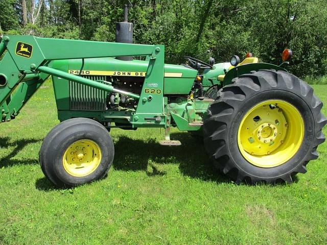 Image of John Deere 2440 equipment image 2