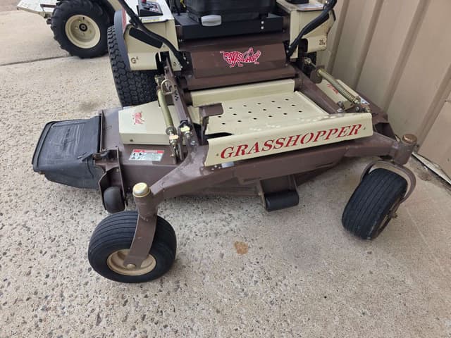 Image of Grasshopper 300V equipment image 4