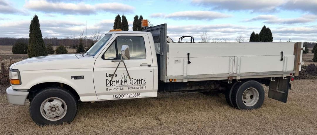 Image of Ford F-350 Primary image