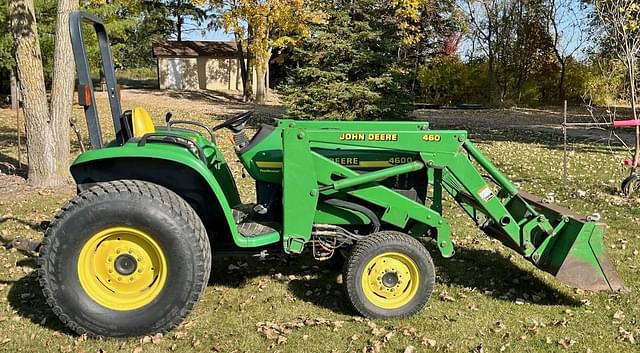 Image of John Deere 4600 equipment image 1