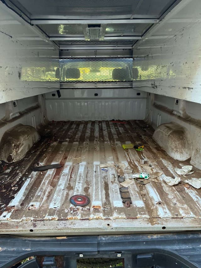 Image of Chevrolet K2500 equipment image 4