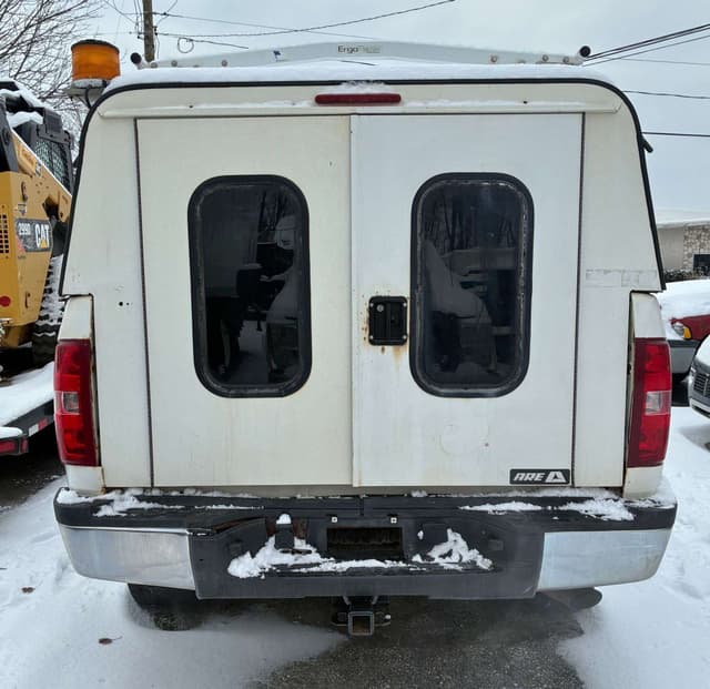 Image of Chevrolet K2500 equipment image 3