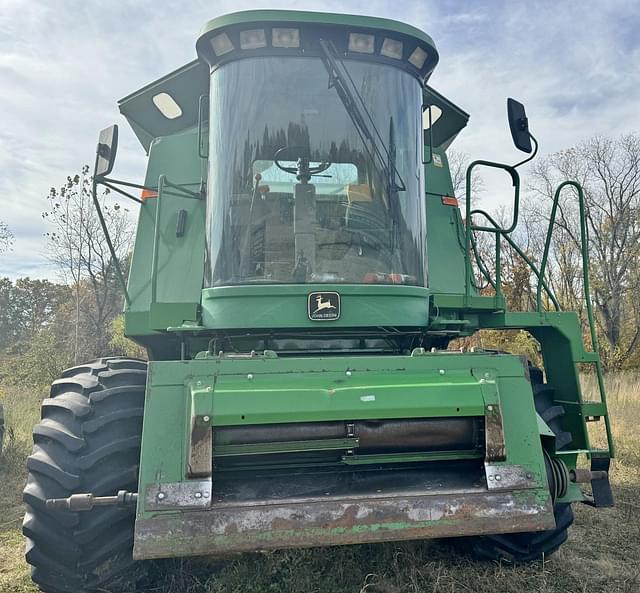 Image of John Deere 9500 equipment image 1