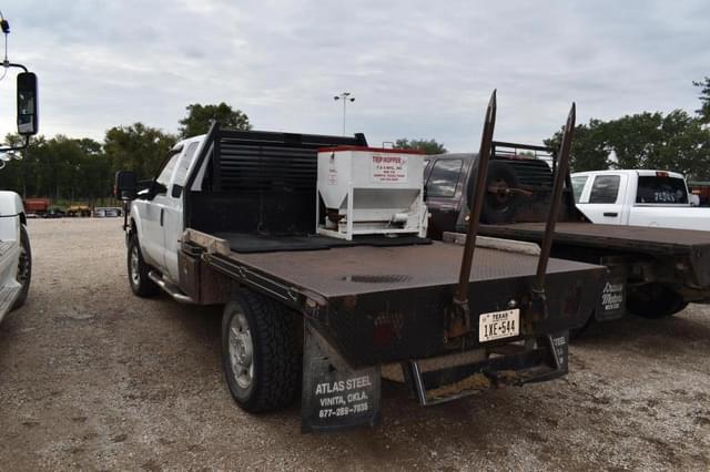 Image of Ford F-250 equipment image 3