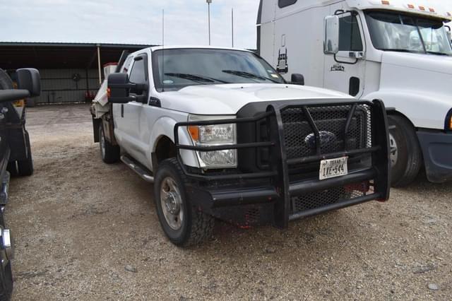 Image of Ford F-250 equipment image 1