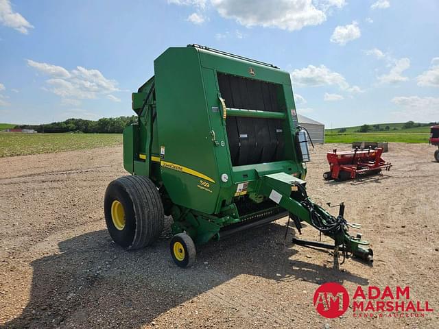 Image of John Deere 569 equipment image 1