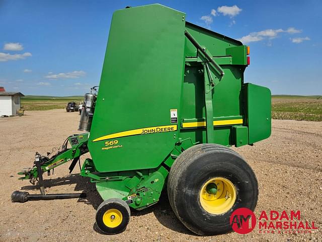 Image of John Deere 569 equipment image 3